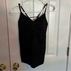 Black lululemon tank top